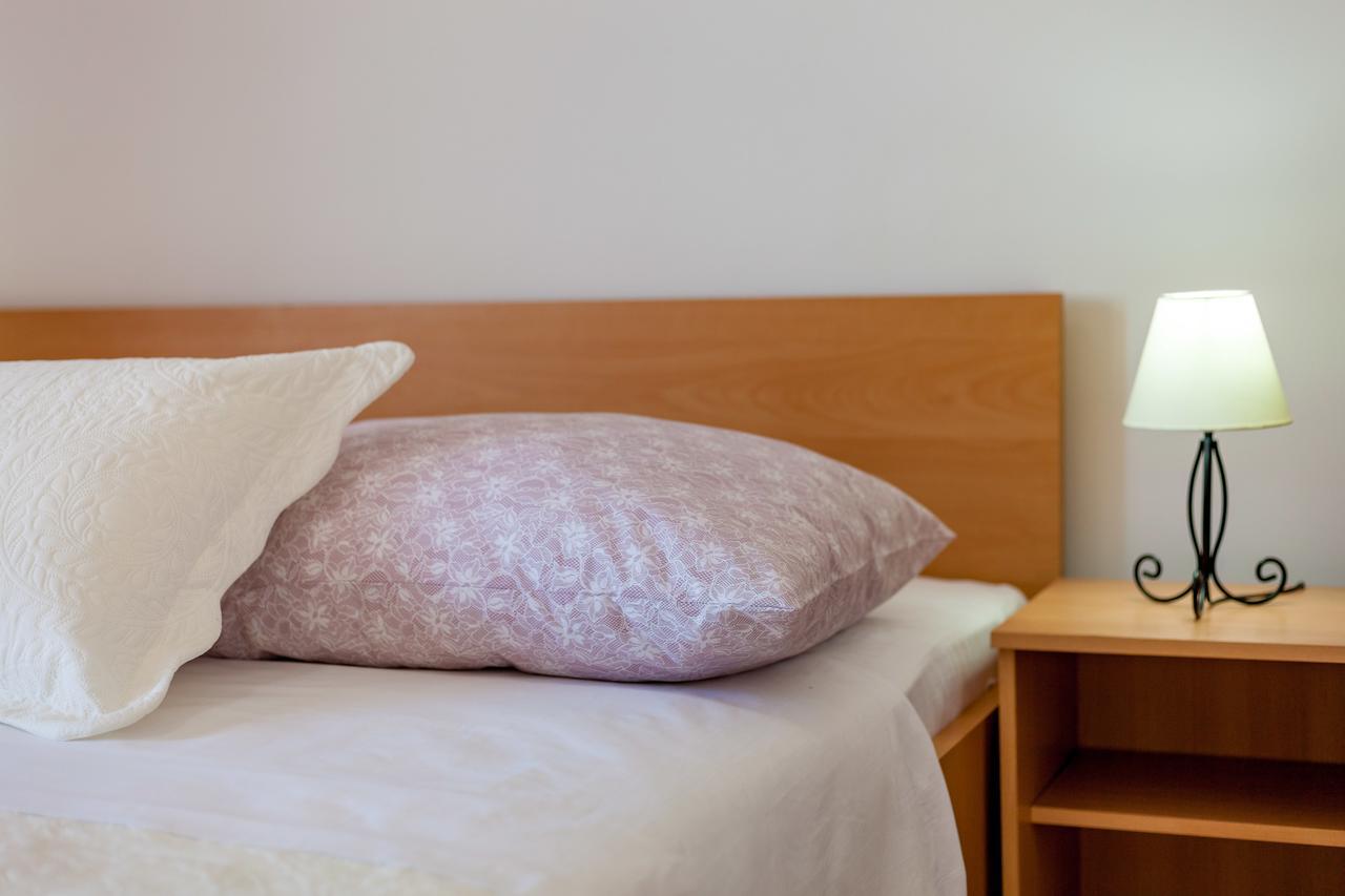 Rooms Marinac ポドストラナ エクステリア 写真