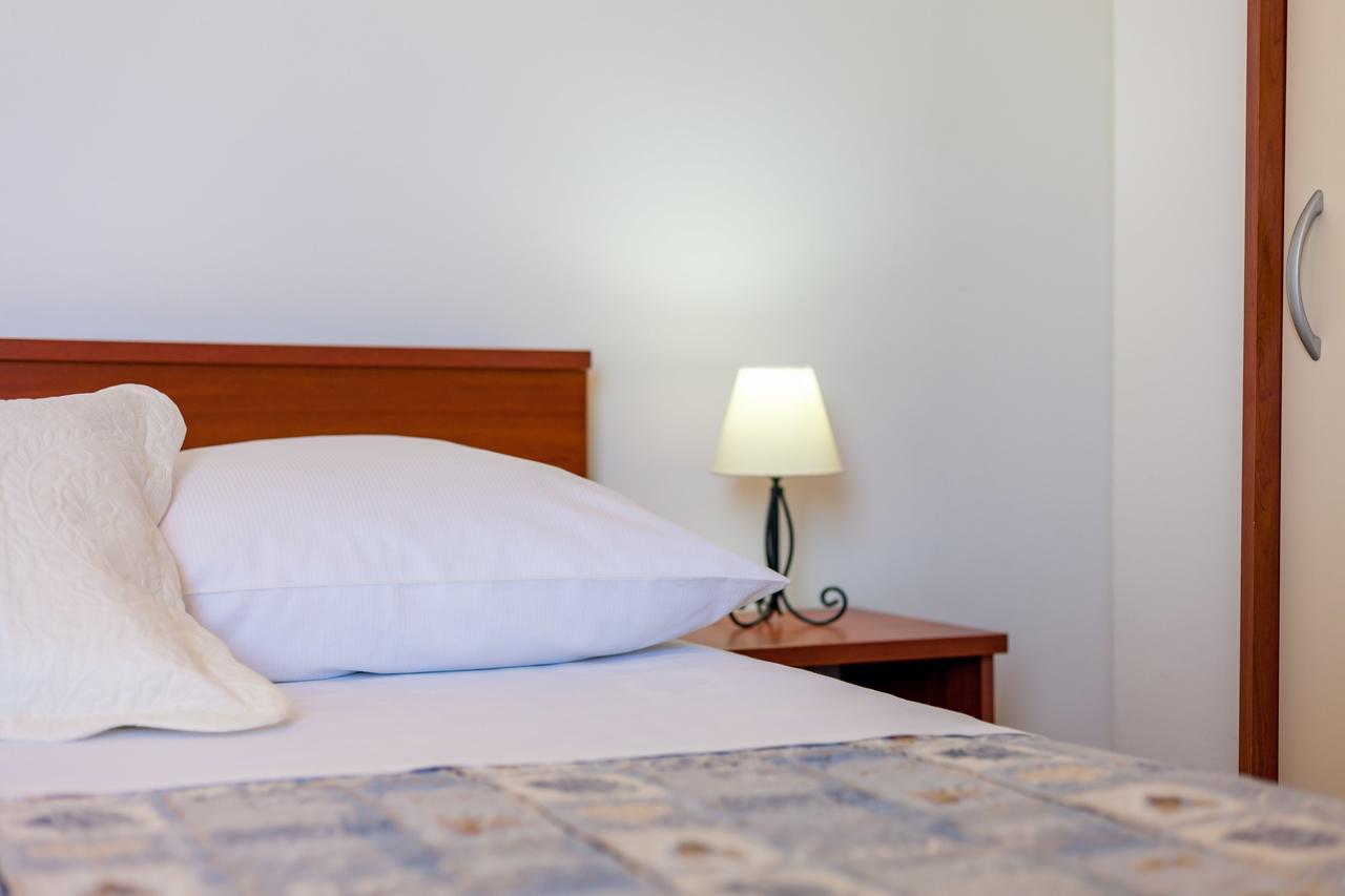 Rooms Marinac ポドストラナ エクステリア 写真
