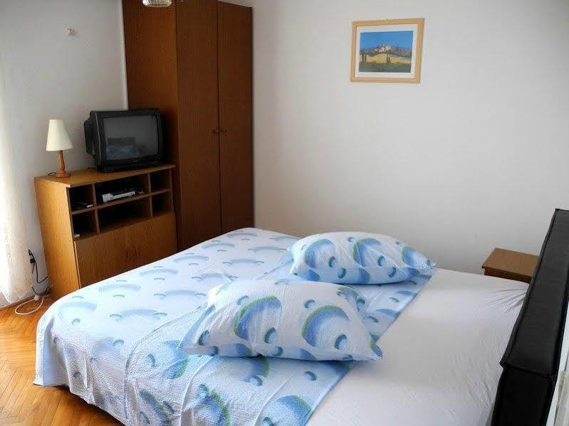Rooms Marinac ポドストラナ エクステリア 写真